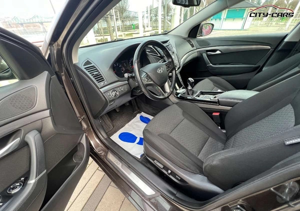 Hyundai i40 cena 57900 przebieg: 115000, rok produkcji 2018 z Stronie Śląskie małe 781
